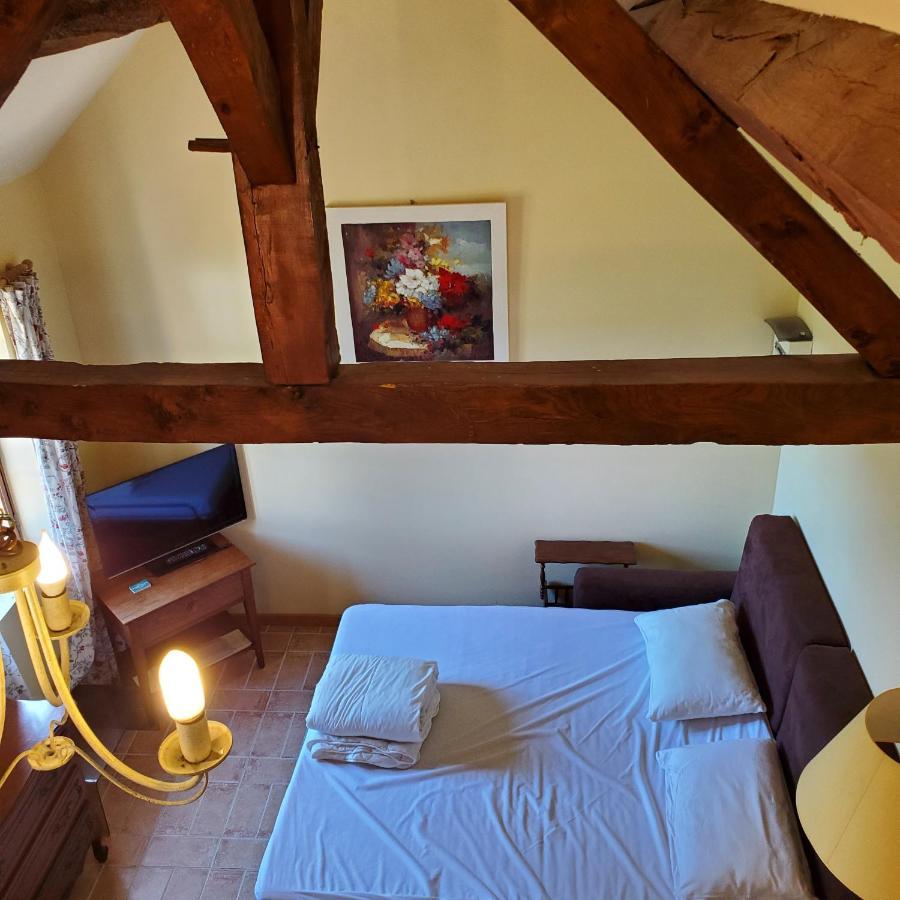 Вилла Domaine La Carriere Toulon-sur-Allier Экстерьер фото
